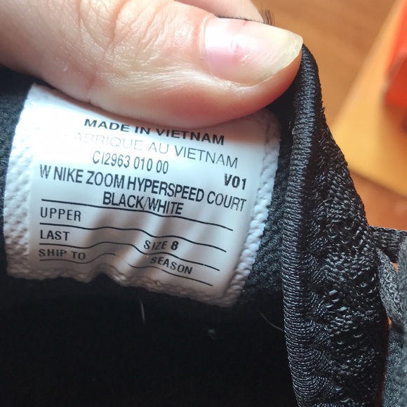 Nike zoom hyper speed court volleyball shoes black and white size 8 with box - Picture 4 of 6